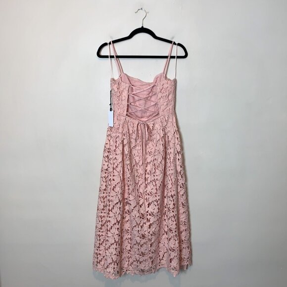 ASTR the Label Lace A-Line Midi Dress in Blush Pink Size S - Picture 5 of 9